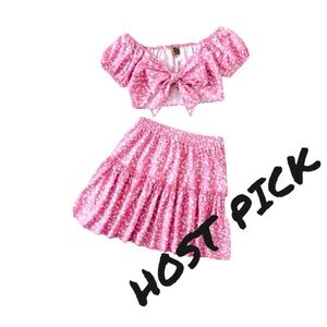 NWOT Two Piece Matching Skirt & Crop Top